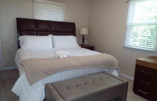 9 Bedroom 6 Bath - Entire House - Foto 21