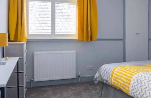 A Bright and Spacious Gem - Foto 15