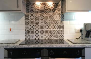 Luxury Portrush Holiday Homes - The Grove, Portrush Sleeps 14 - 6 bedrooms - Foto 7