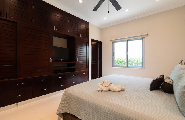 Beachfront Homes by Playa Paradise - Photo 13