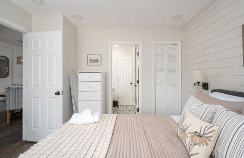 King Street Retreat Charming, Fully Updated Townhome - Foto 11