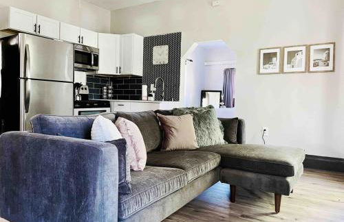 Suite Home Indiana Apartments - Photo 13