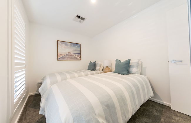 Sandcastle, 26a Winsor Street - Photo 7