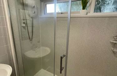 Cornwall Countryside Lodges "Reserve Worldwide" Honicombe - Photo 27