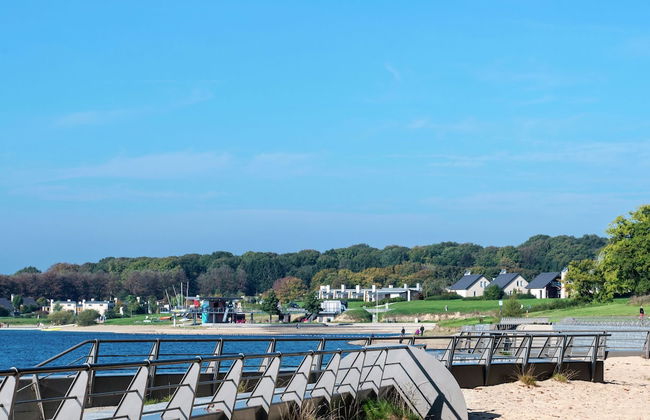 Comfortable Villa With Stove, Located in a Lake Area - Foto 16