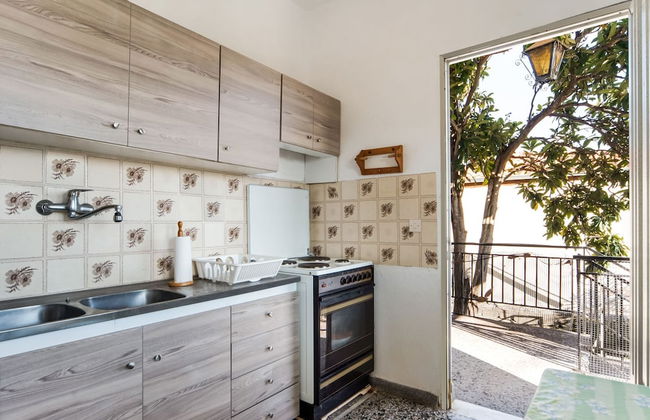 Seaside Holiday Home With Balcony - Foto 11