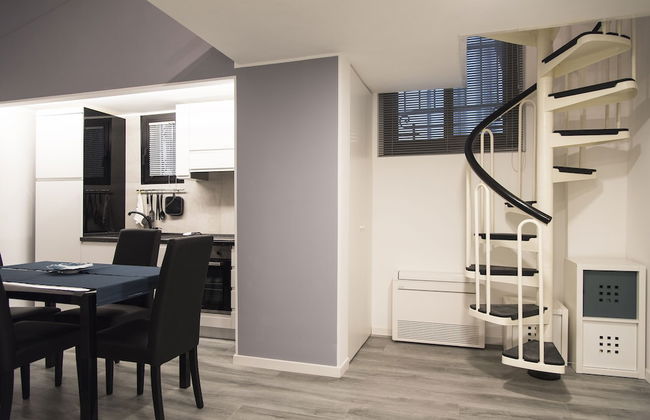 Contemporary 2 Bedroom Flat near University - Photo 13