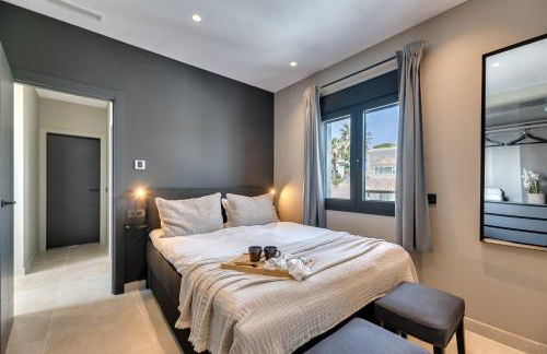 VACATION MARBELLA I Villa Marbesa White Pearl, Two Private Pools, 3min walk to the Beach, Fastest WiFi, Built in 2024 - Photo 30