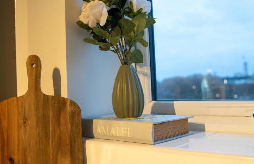 Glory Homes- City centre apartment , sleeps 7 with parking & WiFi - Foto 13