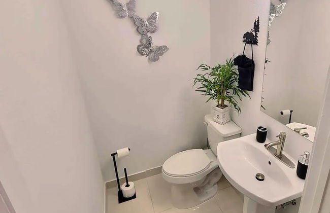 Green Luxurious 5BD Jungle House by FL Keys MIA - Foto 17