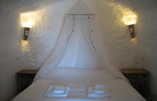 Cuevas Alcobas - Photo 15