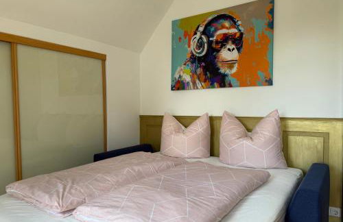 Ferienhaus Wein & Wald mit Gartensauna, eigenem Garten, Landau Pfalz - Foto 12