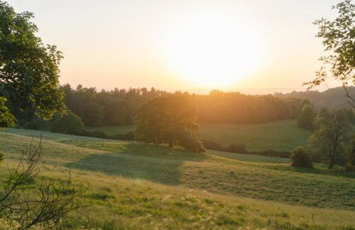 Romantic Off-Grid Cabin Views of Cotswolds - Foto 12