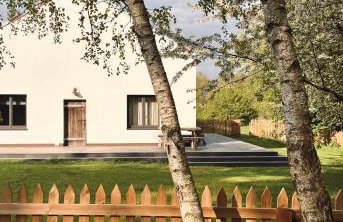 Stodoła pod lasem - Foto 1