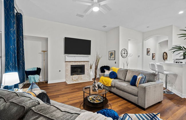 Stylish One Level Home Ping Pong Foosball Yard - Foto 1