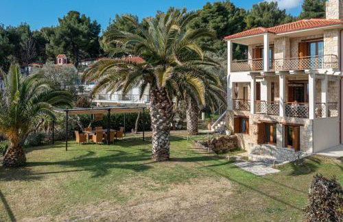 Vitamin Sea Beachfront Villa, Sithonia #FeelsLikeHome - Photo 29