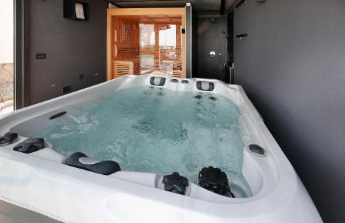 Villa Krasica - Private Tennis Court, Sauna & Jacuzzi - Foto 4