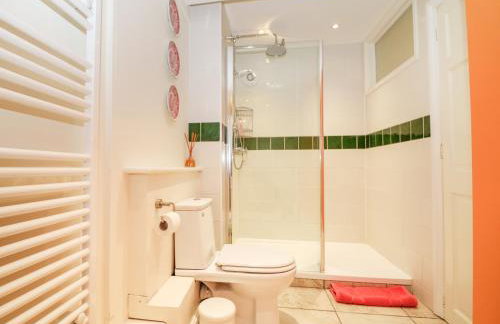 Chapel Cottage - Photo 16