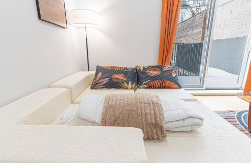 Modern Duplex Escape w Backyard - Foto 27