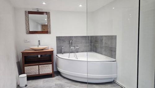 Maison de Village avec Piscine et Terrasse - Foto 4