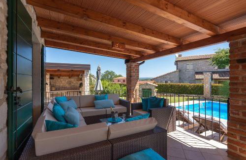 Mediterrane Villa mit Privatpool, Grill, Tischtennis und unweit des Radwegs Parenzana - Foto 11