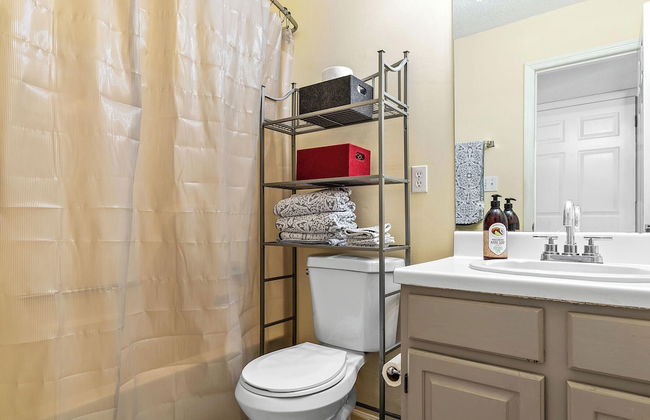 Five Points Dawg Crib On Campus - Foto 9