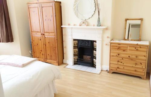 Spacious West London 2 Bedroom Apartment - Foto 20