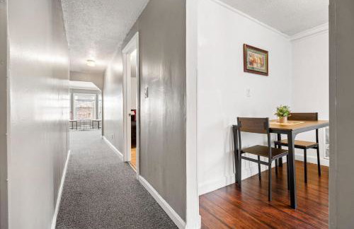 Downtown Beverly Apartment 8 Minutes to Salem and has King Beds - Photo 35