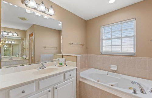 6 Bed, 2 Suites, Pool, Spa, Games Room #800 6 Bedroom Villa - Foto 71