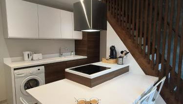 Chez Emma et Louise - Maison individuelle avec stationnement gratuit - Foto 5, stove