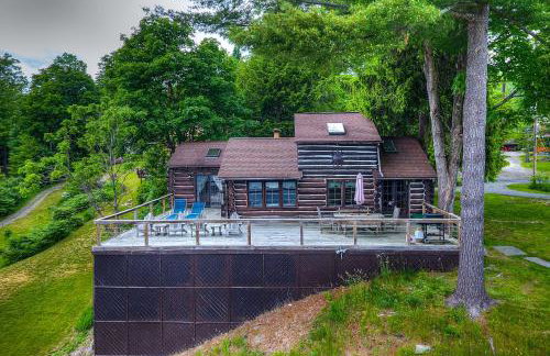 Waterfront Lake George Cabin Walk to Water - Foto 23