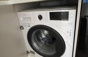 Exquisite Riverside Living in a Stunning Flat - Foto 9