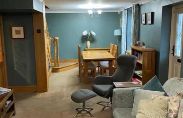 Ivy House, three bed cottage, parking garden - Foto 7