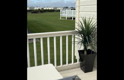 M9 luxury lodge style holiday home waterside Ingoldmells Skegness Santanavan 11 - Foto 39