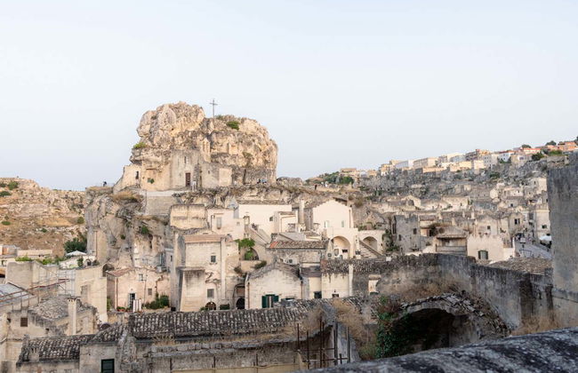 Cementerio lombardo, iglesia de Santa María de Idris y casa cueva - Foto 5