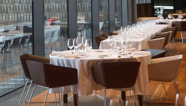 Cata de vinos en las bodegas Portia