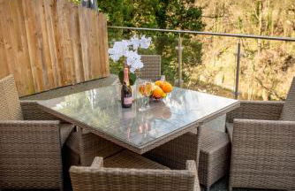 RiverTree House - Photo 2