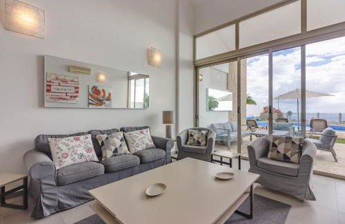 Villa Isabella, Luxury Villa with Heated Pool Ocean View in Adeje, Tenerife - Foto 33