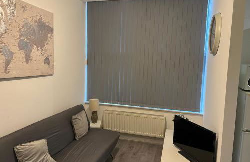 2 Bedroom Flat Ground Floor in Town Center Wellingborough - Photo 11