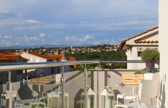 Apartments Melin - Photo 1