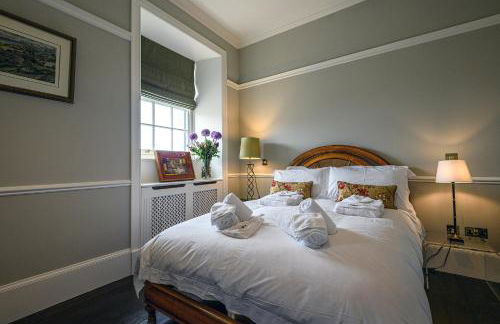 House of the Northern Gate - a luxury baronial house that sleeps 18 guests in 9 bedrooms - Foto 37