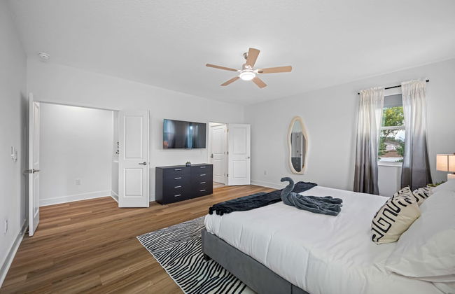 New-6br Discovilla- Sleeps16 Heated Pool & More - Foto 8