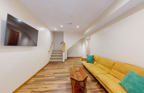 Lakeside Lodge - Photo 26