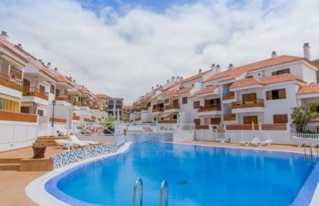 Aqua Vista El Cardon 1BR Free Parking Heated Pool - Photo 3