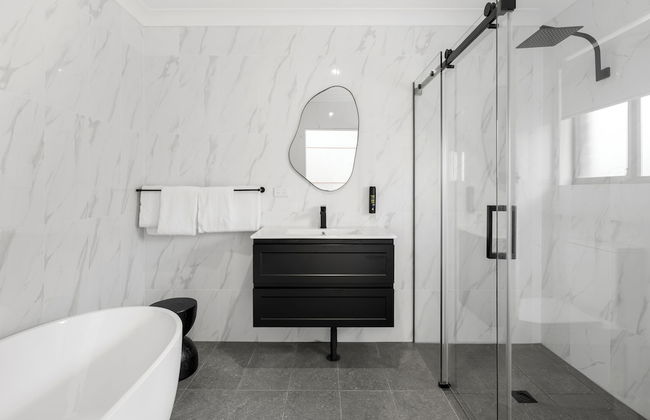 Montblu at Echo Point - Photo 79