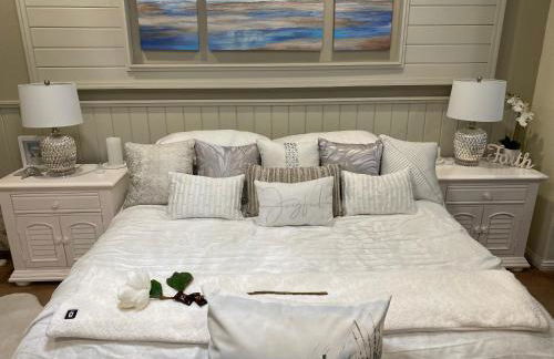 Luxury Lake House w/ Heated Pool & Multiple Spas - Foto 30