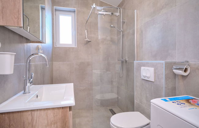 Queen's Lodge Mastrinka by Litto - Foto 35