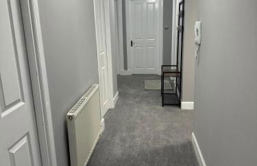 3 Bedroom Apartment City Centre - Photo 23