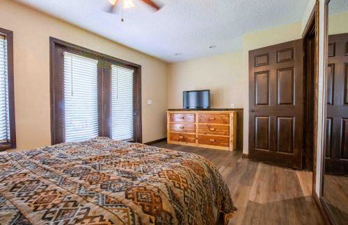 Chalets Resort LAKEFRONT Cottage Free Amenities Amazing views Kayaks 2 Pools - Foto 78