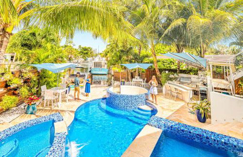 Waterfront Oasis Cascading Pool Views Centrally located Heated Pool Cascade KeyResidences - Foto 7